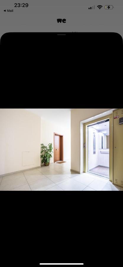 Apartmán Urban Retreat -Private Parking+Terrace Řím Exteriér fotografie