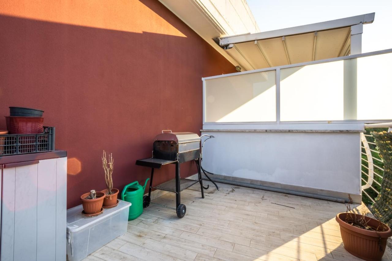 Apartmán Urban Retreat -Private Parking+Terrace Řím Exteriér fotografie